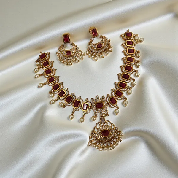 Imperial_Pearl_Necklace