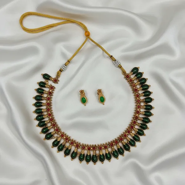 Kanika_Necklace