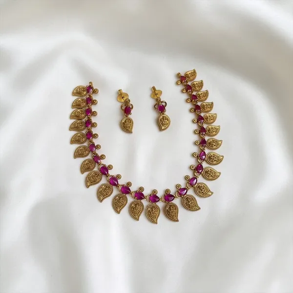 Kemp_Leaf_Necklace