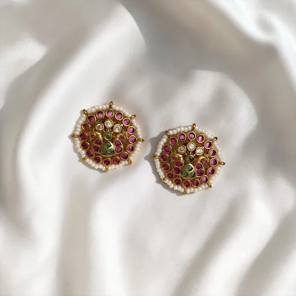 Ratna_Chakra_Studs