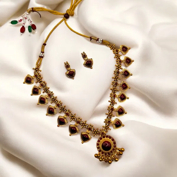 Regal_Symphony_Necklace