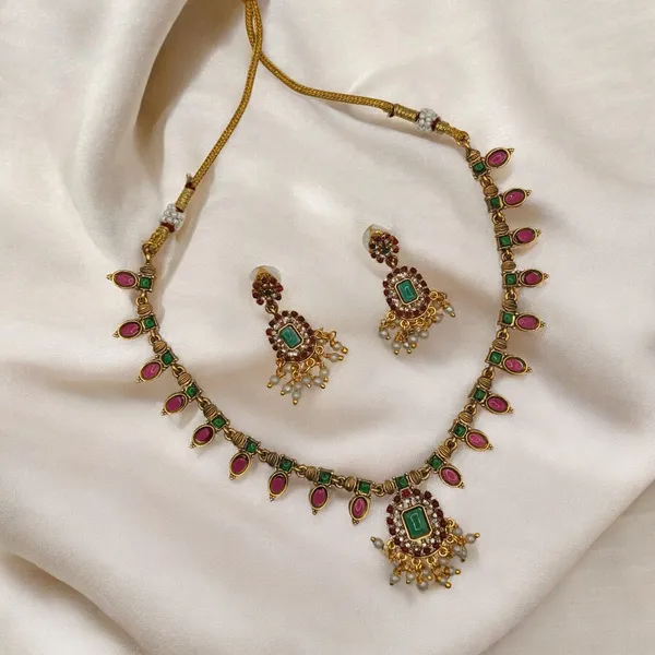 Ruby_Bliss_Necklace
