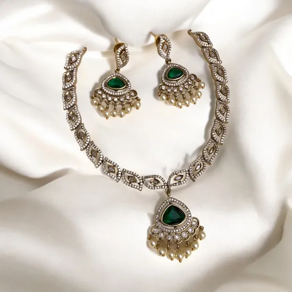 Stone_Pearl_Necklace