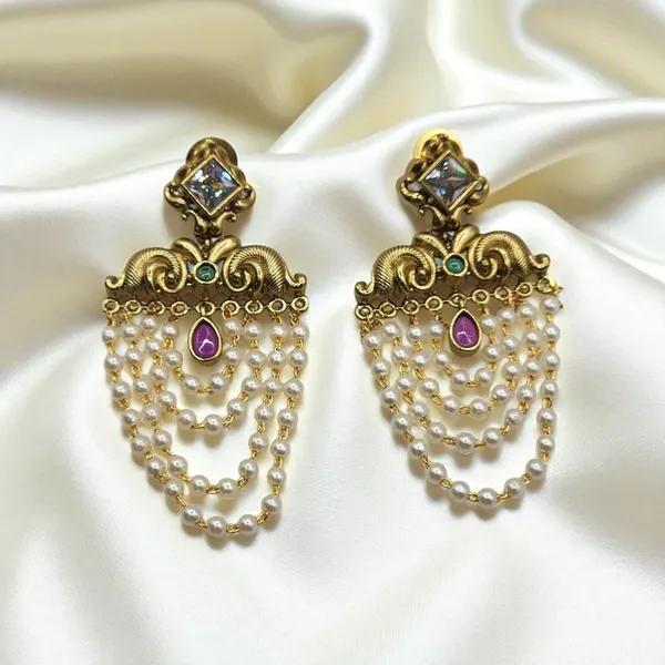 Stud_Earrings