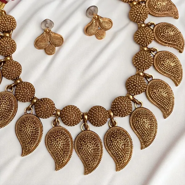 Antique_Kemp_Necklace