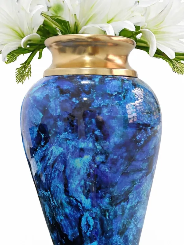 Marbled_Serenity_Vase