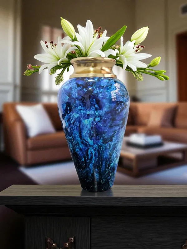Marbled_Serenity_Vase