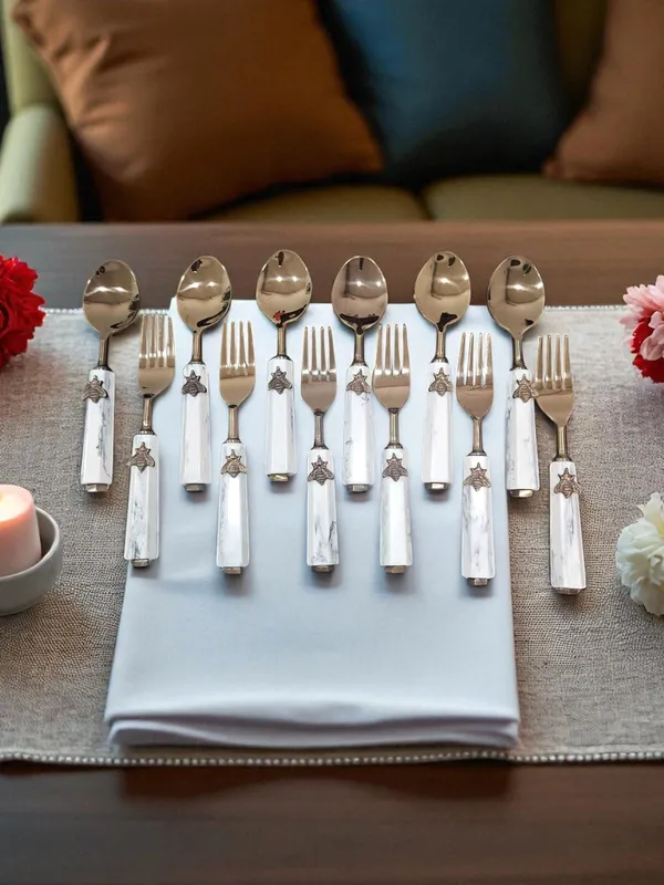 Golden_Hive_Flatware_Set_Of_12_Pcs