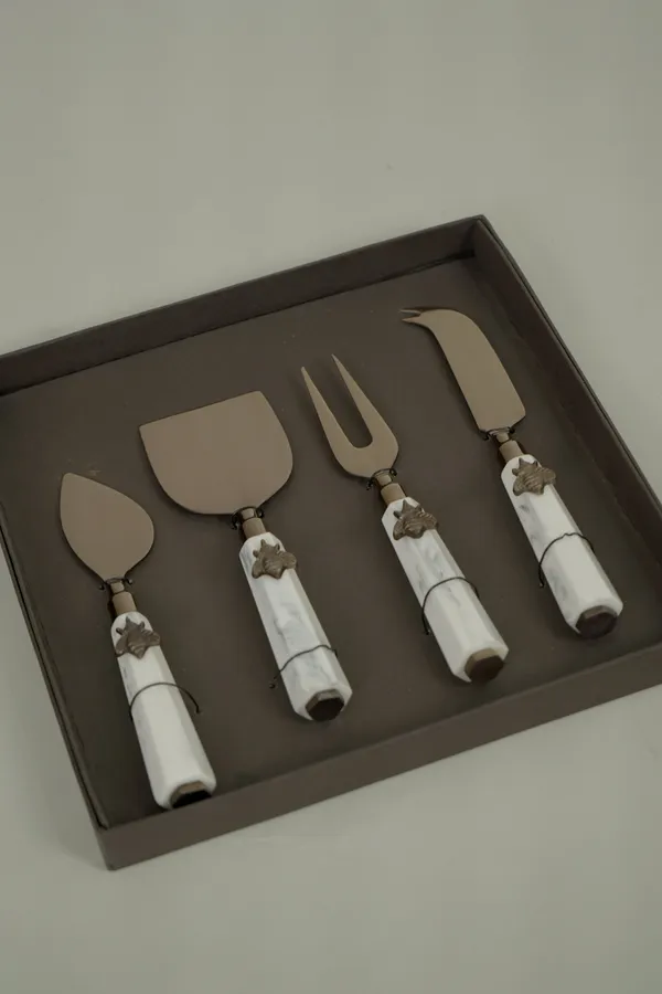 Golden_Hive_Cheese_Knives_Set_Of_4_Pcs