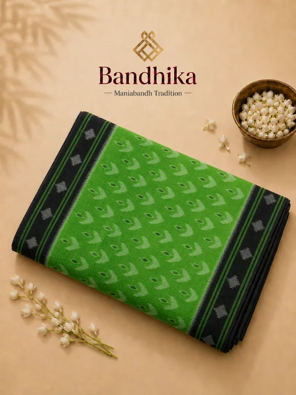 Bandhika_Handloom_Pure_Cotton_Saree_Deep_Green_Parrot_Green_Traditional