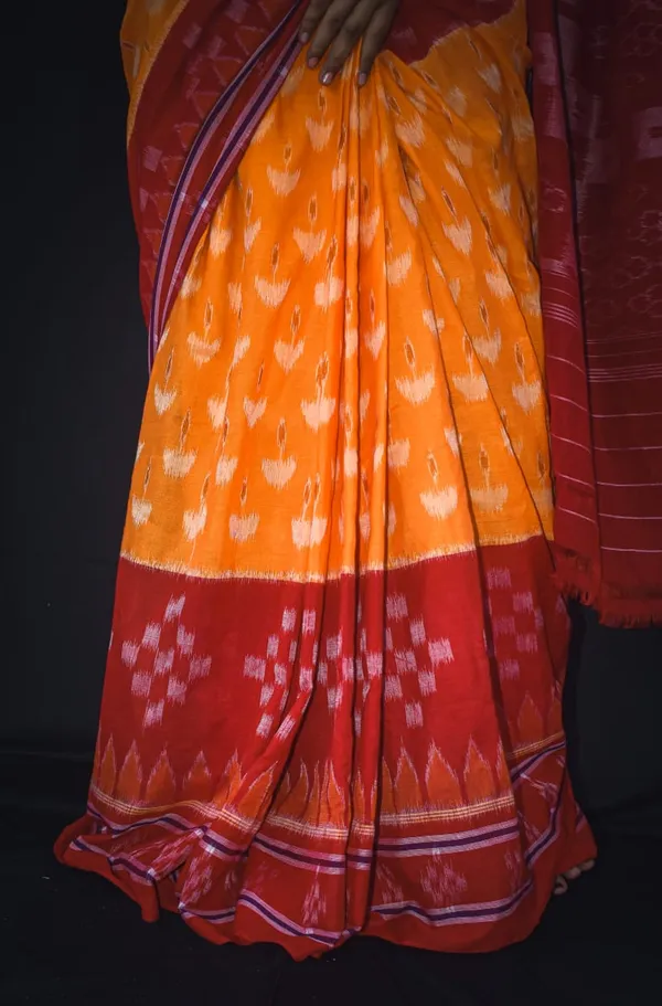 Bandhika_Maniabandha_Ikat_Pure_Cotton_Saree_Crimson_Red_Orange_Traditional_Handloom