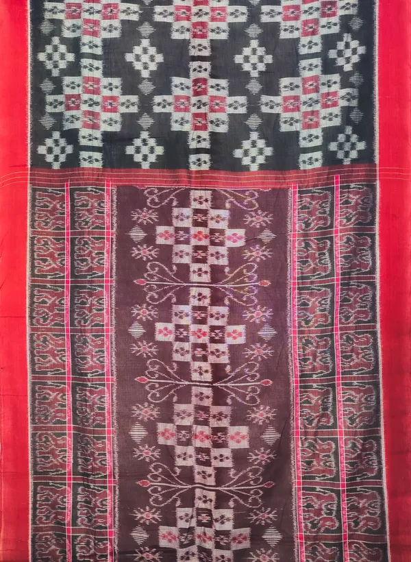 Bandhika_Maniabandha_Ikat_Pure_Cotton_Saree_–_Black,_Maroon_&_Red_Traditional_Design