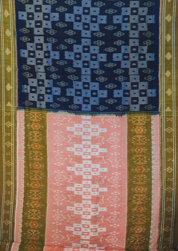 Bandhika_Maniabandha_Ikat_Pure_Cotton_Saree_–_Peach,_Olive_Green_&_White