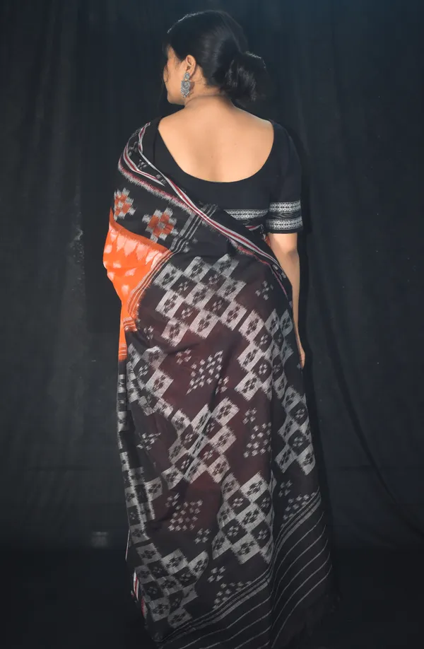Bandhika_Maniabandha_Ikat_Pure_Cotton_Saree_–_Rust_Orange_&_Charcoal_Black_Traditional_Handloom_Design