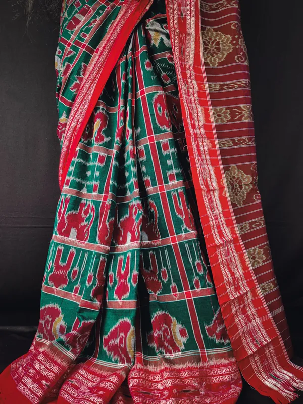 Bandhika_Maniabandha_Ikat_Pure_Cotton_Saree_Rani_Pink_Emerald_Green_Traditional_Handloom