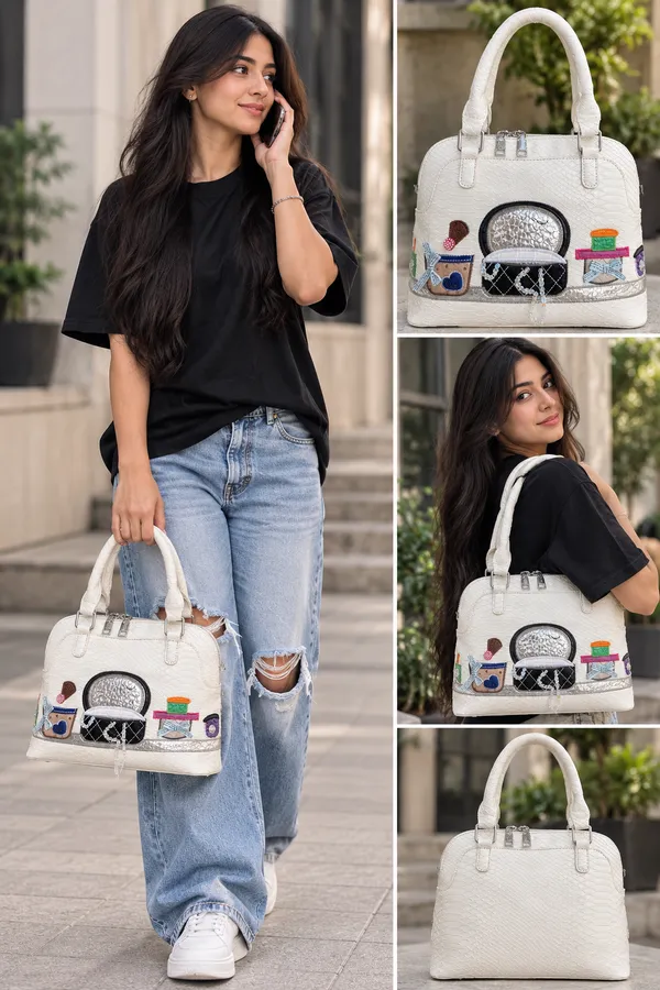 Elegant_White_Embellished_Handbag