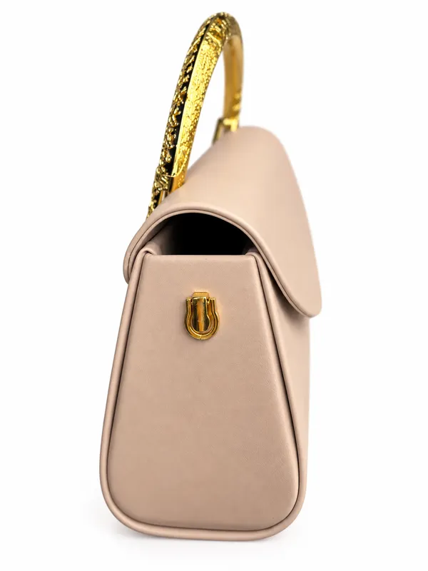 Luxury_Nude_Beige_Gold_Handle_Clutch