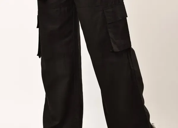 Black_Premium_Linen_Cargo_Pants_For_Men