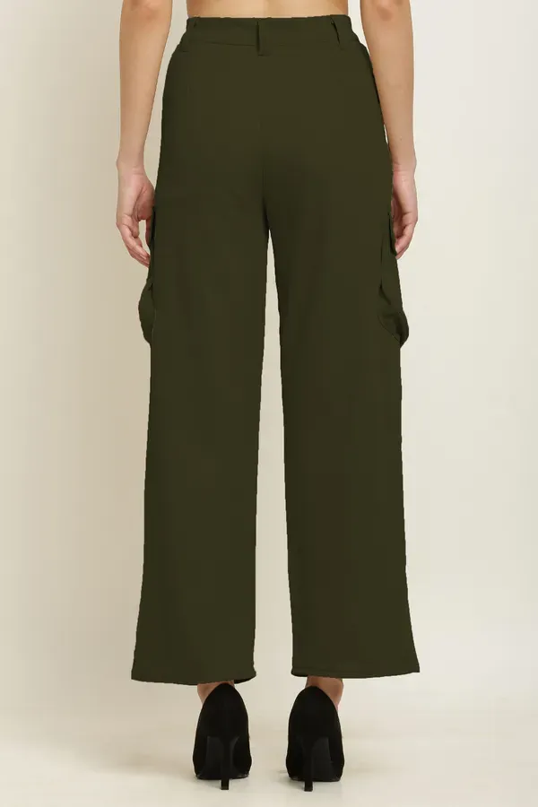 Green_Premium_Cotton_And_Polyester_Cargo_Pants_For_Women