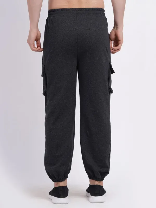 Black_Premium_Cotton_And_Polyester_Cargo_Pants_For_Men