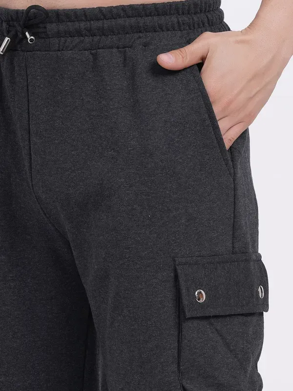 Black_Premium_Cotton_And_Polyester_Cargo_Pants_For_Men