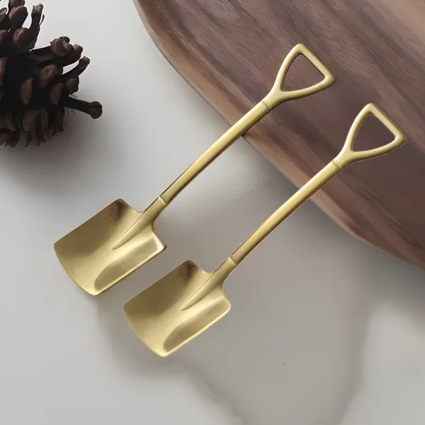 Gold_Square_Shaped_Spade_Spoon_Pack_Of_2
