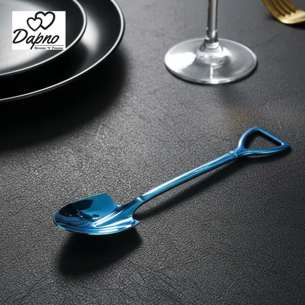 Blue_Triangle_Shaped_Spade_Spoon