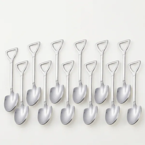 Silver_Triangle_Shaped_Spade_Spoon_Pack_Of_12