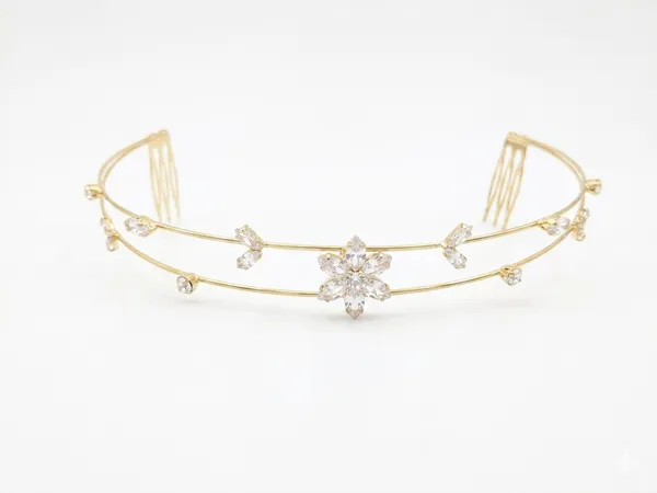 Aanyra_Aura_Crystal_Blossom_Tiara