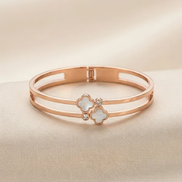 Korean_Style_Rose_Gold_Clover_Kada_Bracelet_For_Girls_Women