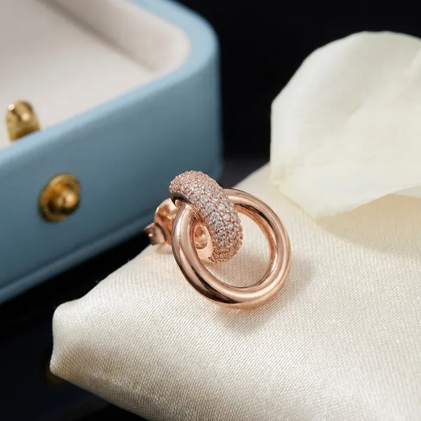 Dual_Link_Pav�_Crystal_Earrings_in_Rose_Gold
