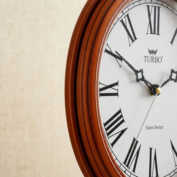 Turbo_Wall_Clock_AQS-1177