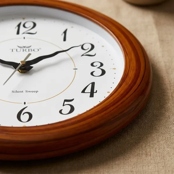 Turbo_Wall_Clock_AQS-2057