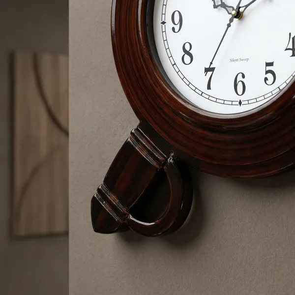 Turbo_Wall_Clock_AQS-4017