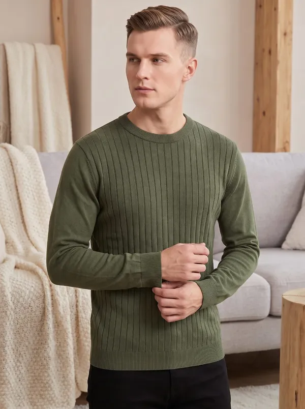 Bottle_Green_Cotton_Cable_Knit_Round_Neck_Sweater_For_Men
