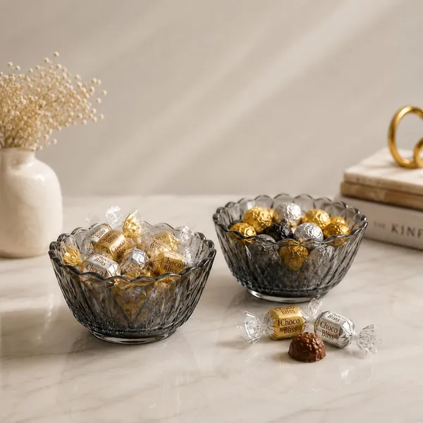 Manraj_Flower_Shape_Set_Of_6_For_Dessert,_Dips,_Nuts_And_Snacks_Bowls_(170Ml_Each)_For_Mixing,_Storing_Suitable_For_Serving_Desserts,_Fruits,_Dry_Fruits,_Lentils_And_Snacks_(Black)