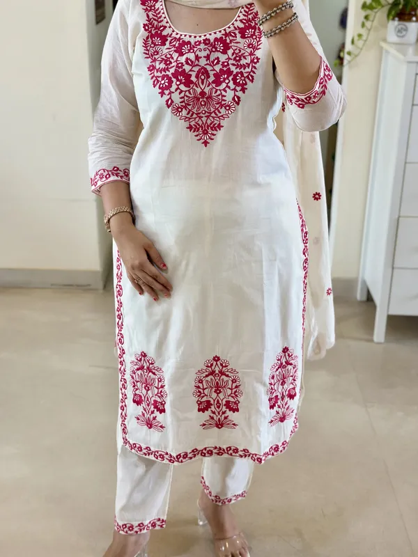 EMROIDERY_WORK_SUIT