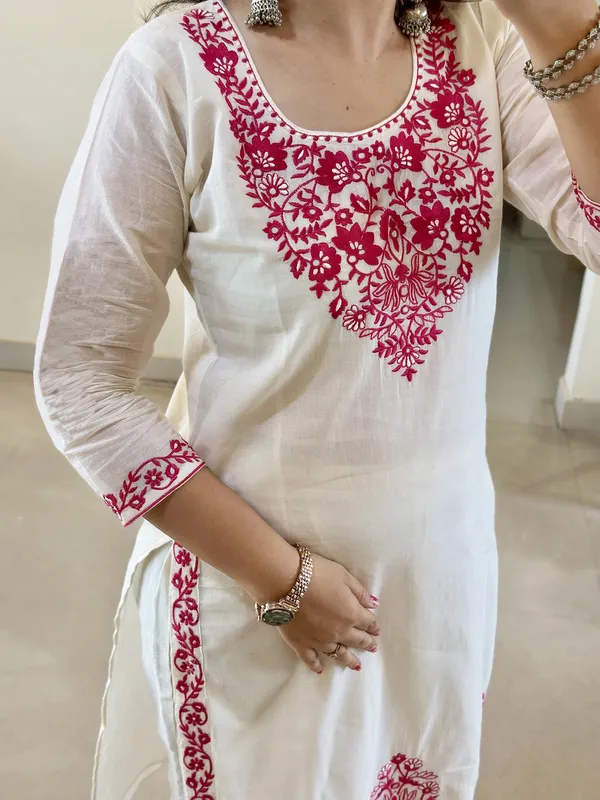 EMROIDERY_WORK_SUIT
