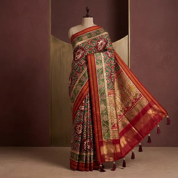 Maroon_Banarasi_Silk_Saree_For_Women
