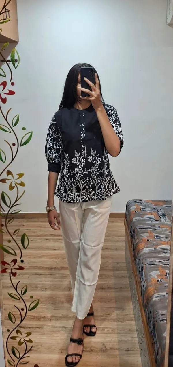 Black_Cotton_Kurti_For_Women