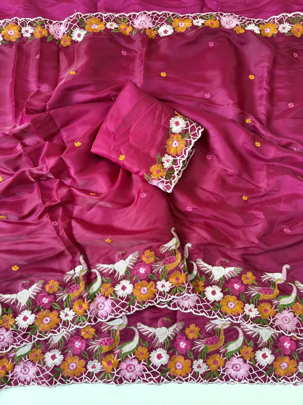 Pink_Tussar_Silk_Saree_For_Women