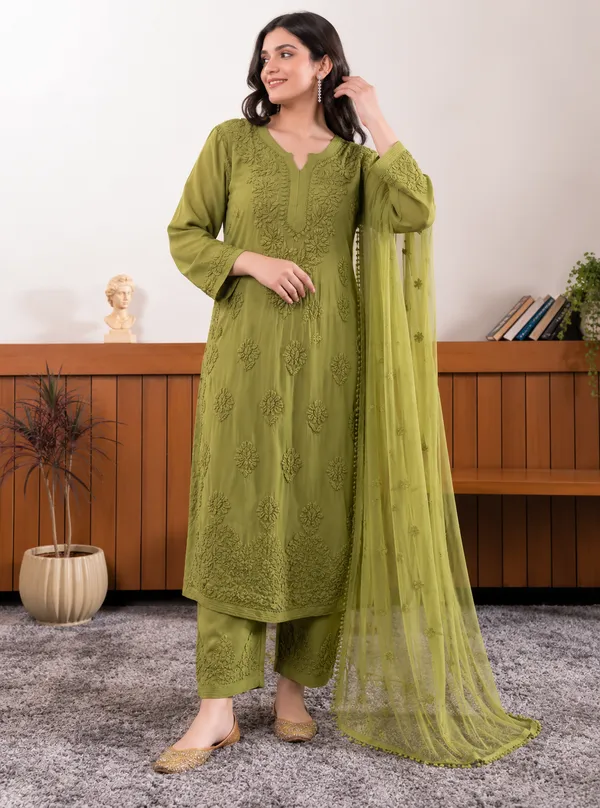 Women_Ethinic__Embroidered_Regular_Chikankari_Kurta_with_Palazzos_&_with_Dupatta