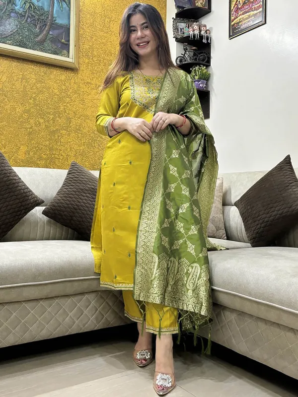 EMROIDERED_WORK_DRESS