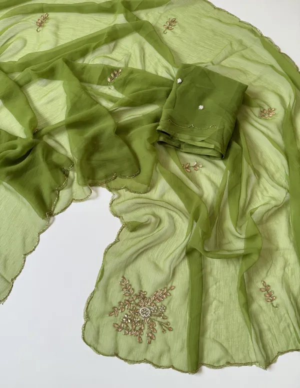 Green_Chiffon_Saree_For_Women