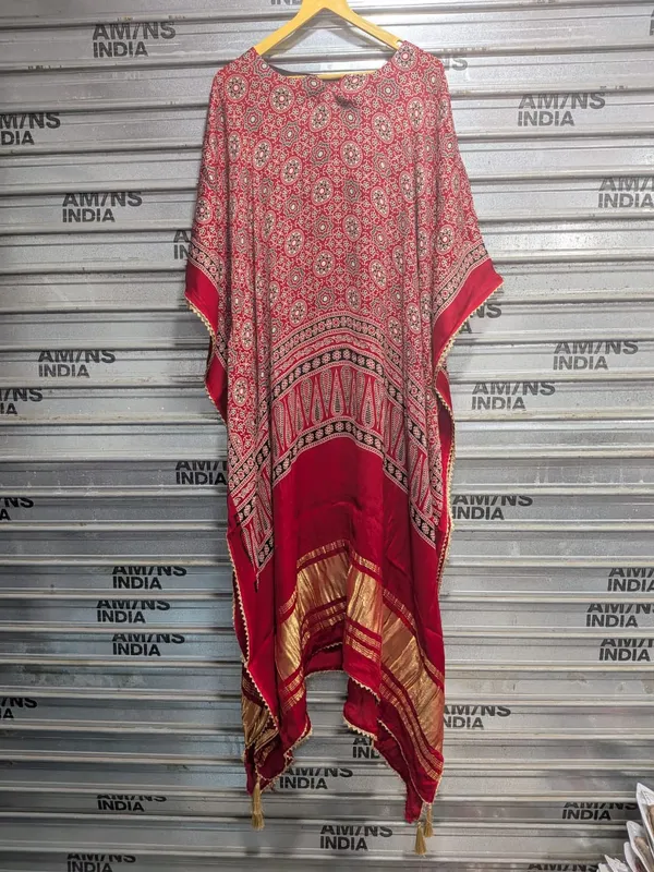 Red_Kaftan_Kurti_For_Women
