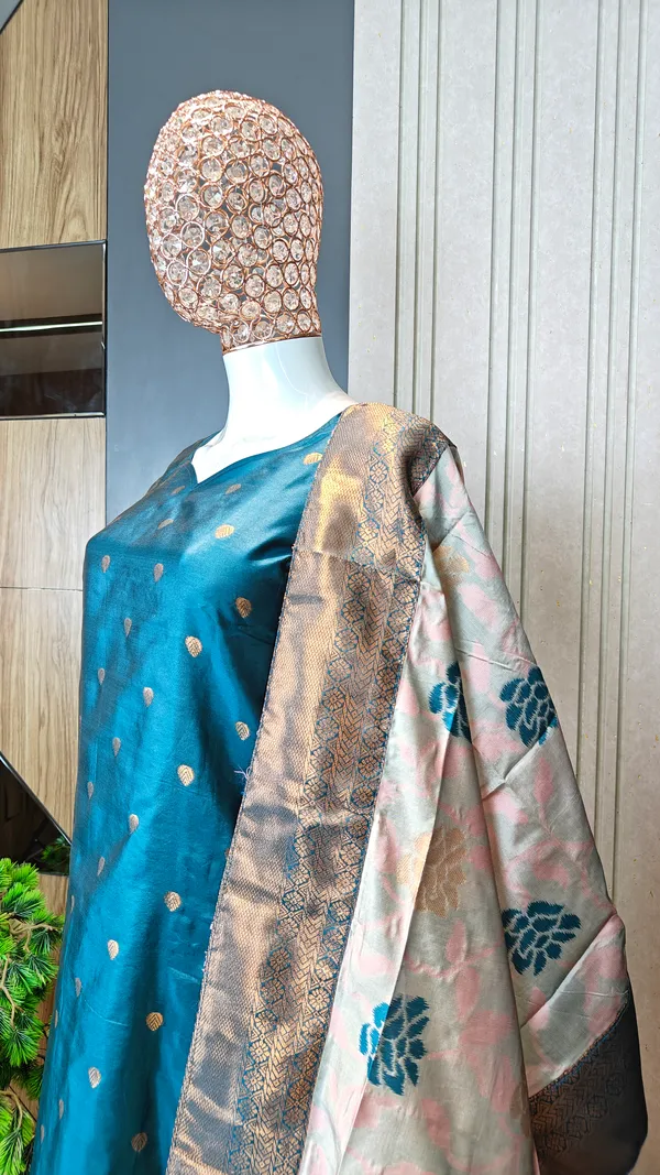 WEAVING_WORK_DRESS