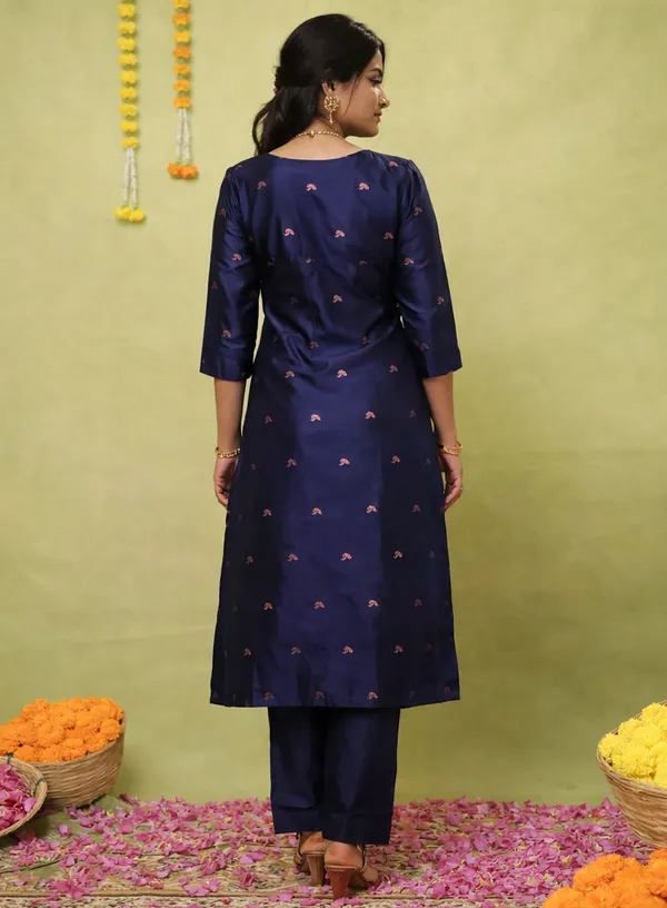 WEAVING_WORK_DRESS
