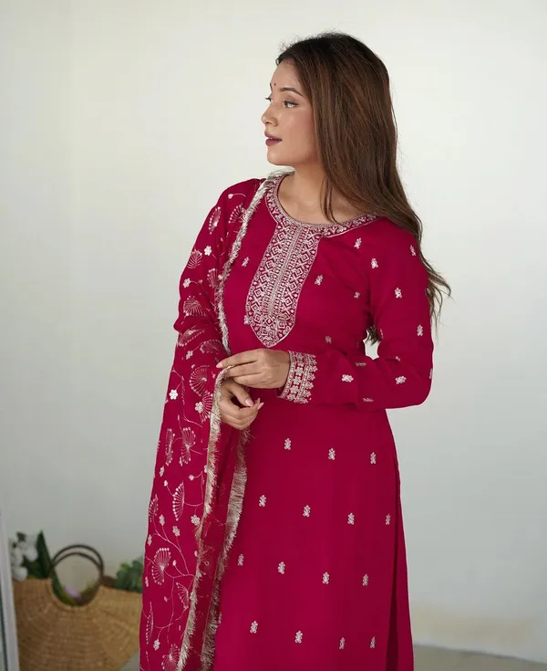 Pink_Silk_Dress_For_Women