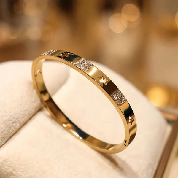 Gold_Stainless_Steel_Crystal_Alternating_Section_Bracelet_For_Women
