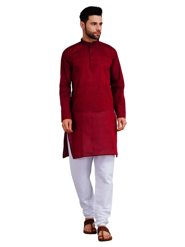 Maroon_Cotton_Relaxed_Fit_Mandarin_Collar_Kurta_For_Men